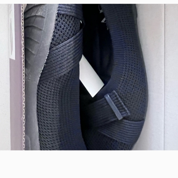 Gloria Vanderbilt DEBBIE Ladies' Flat Navy Blue NEW IN BOX - Picture 6 of 9